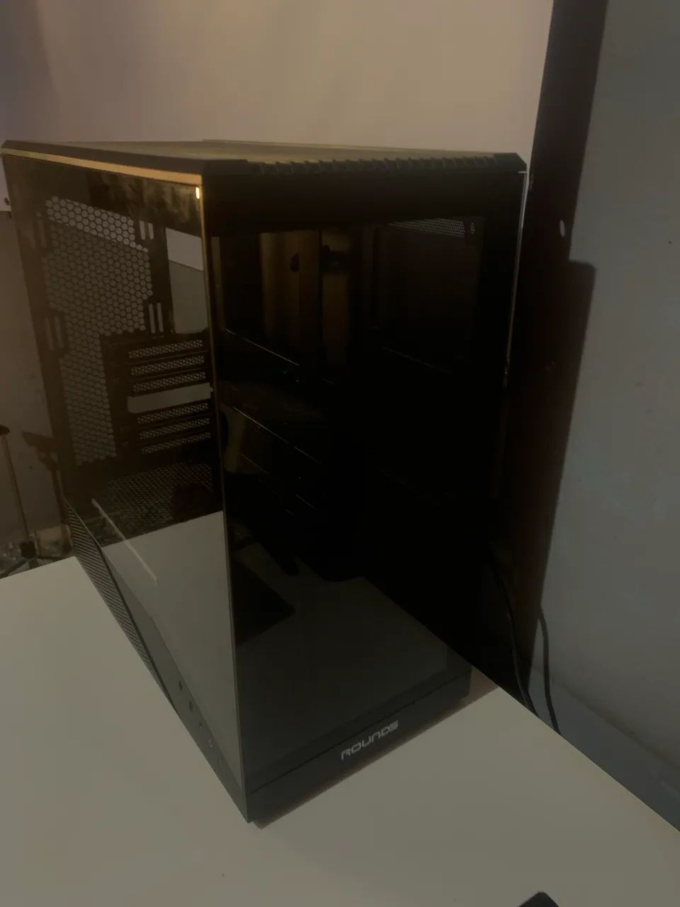 GABINETE ROUND 5 ICEBOX BLACK - Foto 2