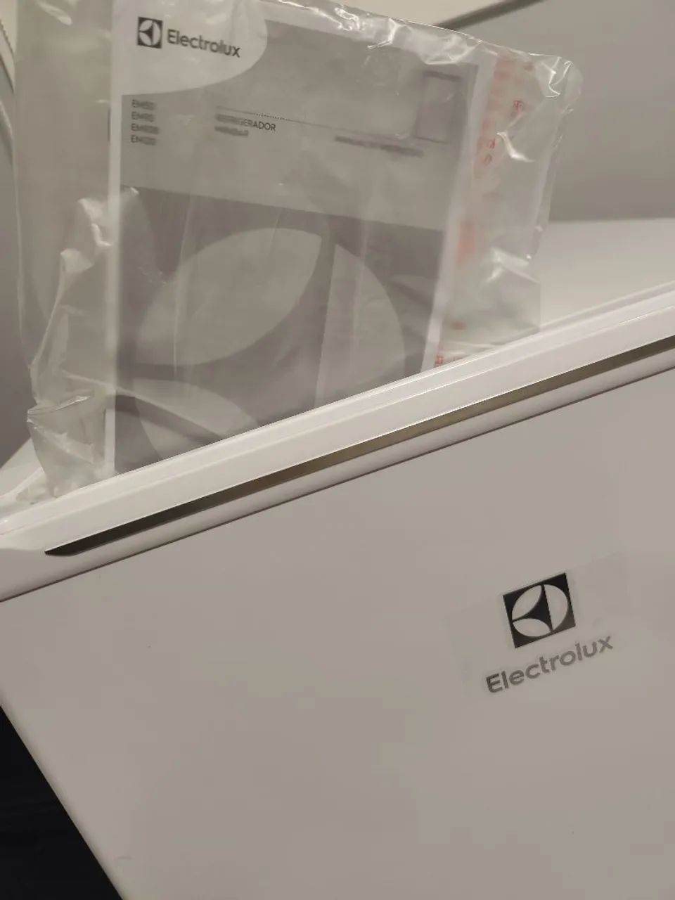 Frigobar Electrolux RE120 - Foto 5