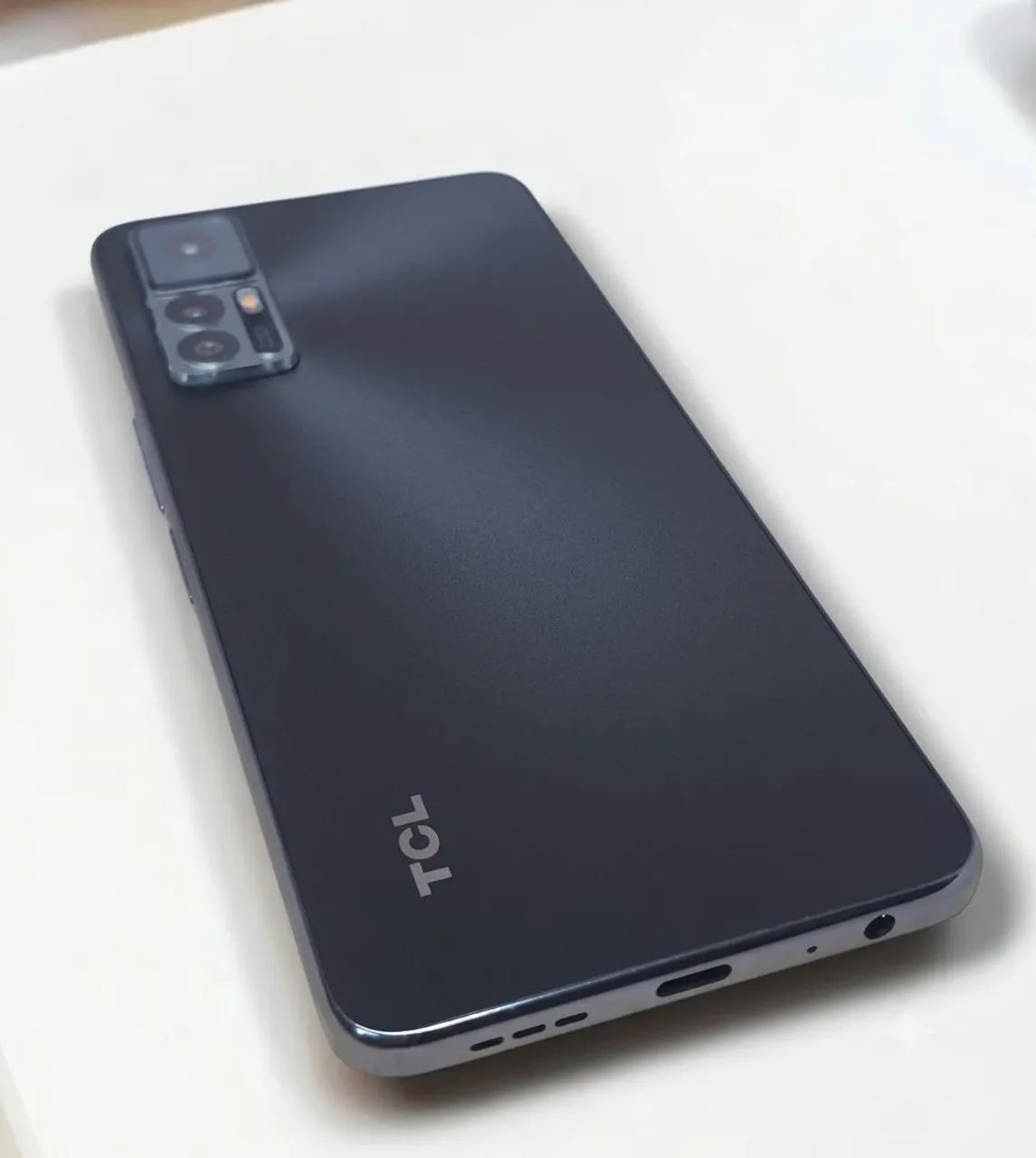 Celular TCL 30 5G OCTA CORE  - Foto 3