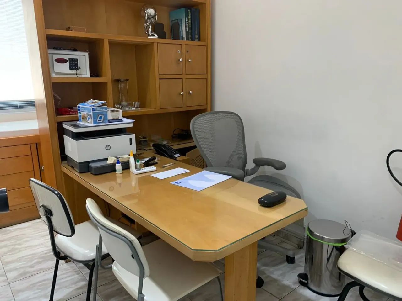 CONSULTÓRIO MONTADO EM COPACABANA - Foto 4