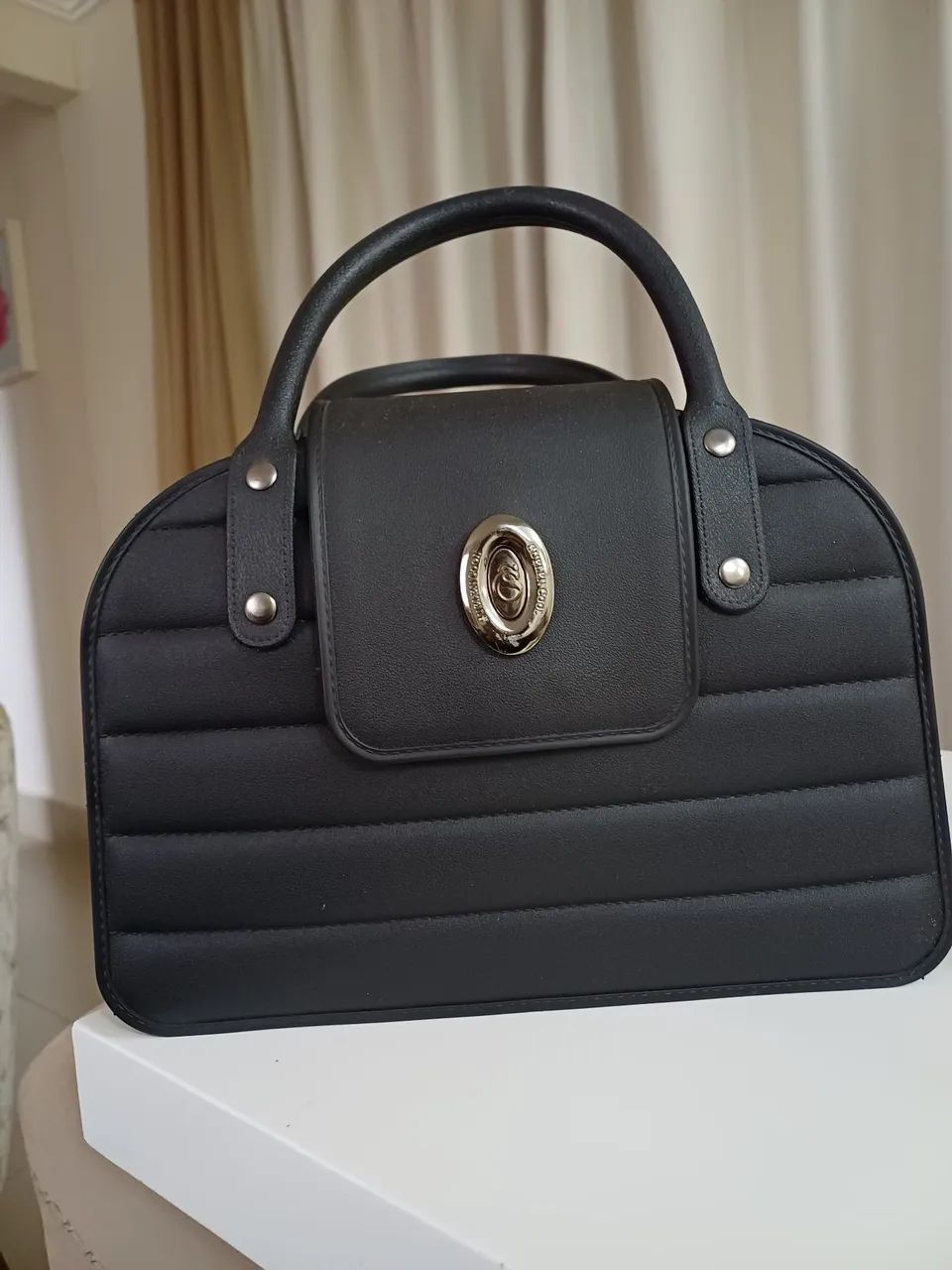 Bolsa maleta de mão preta