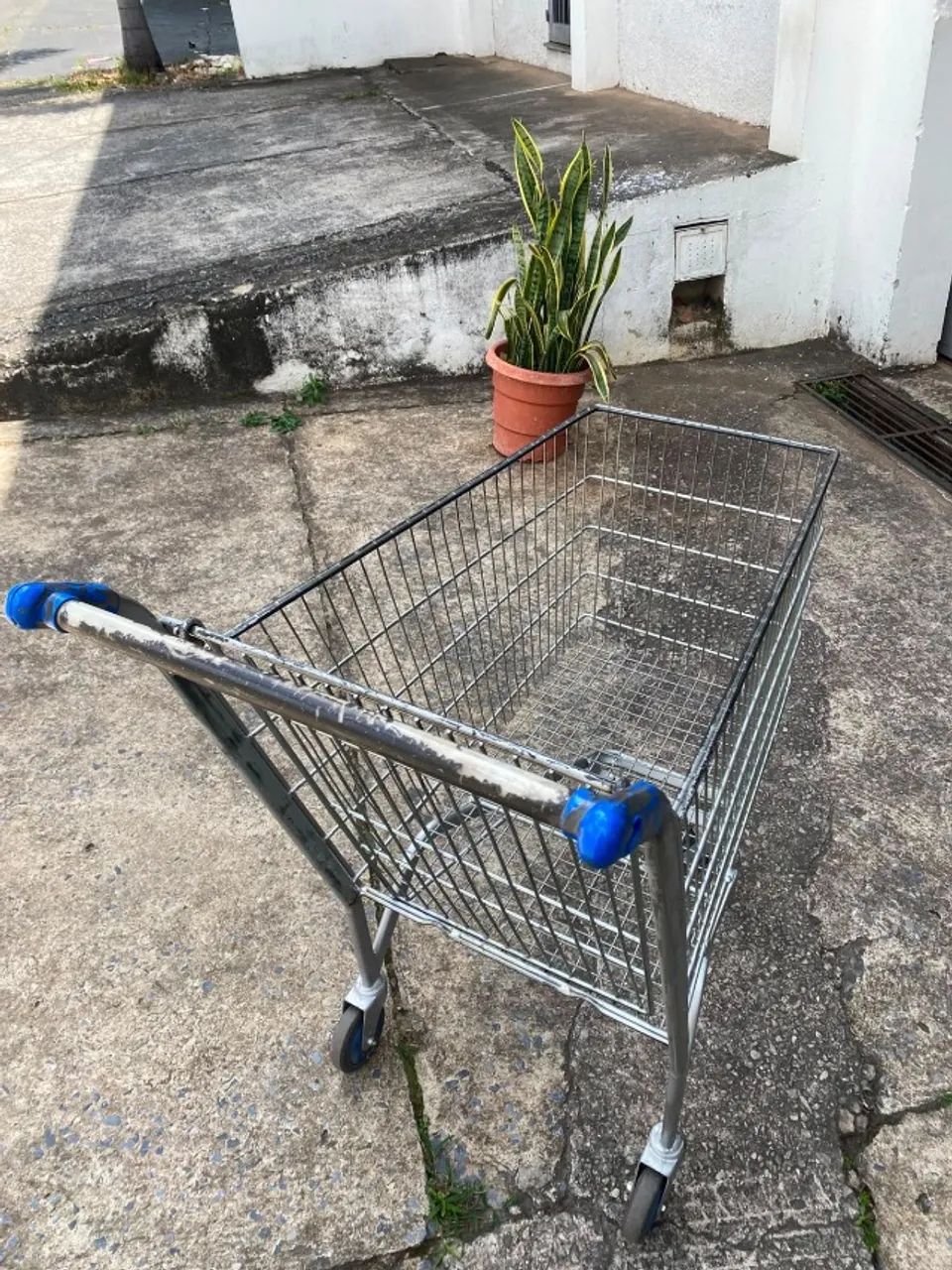 Carrinho de Compras Grande  - Foto 3