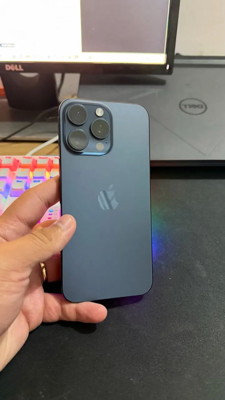 iPhone 15 Pro Max 512 gb 86% bateria ? 