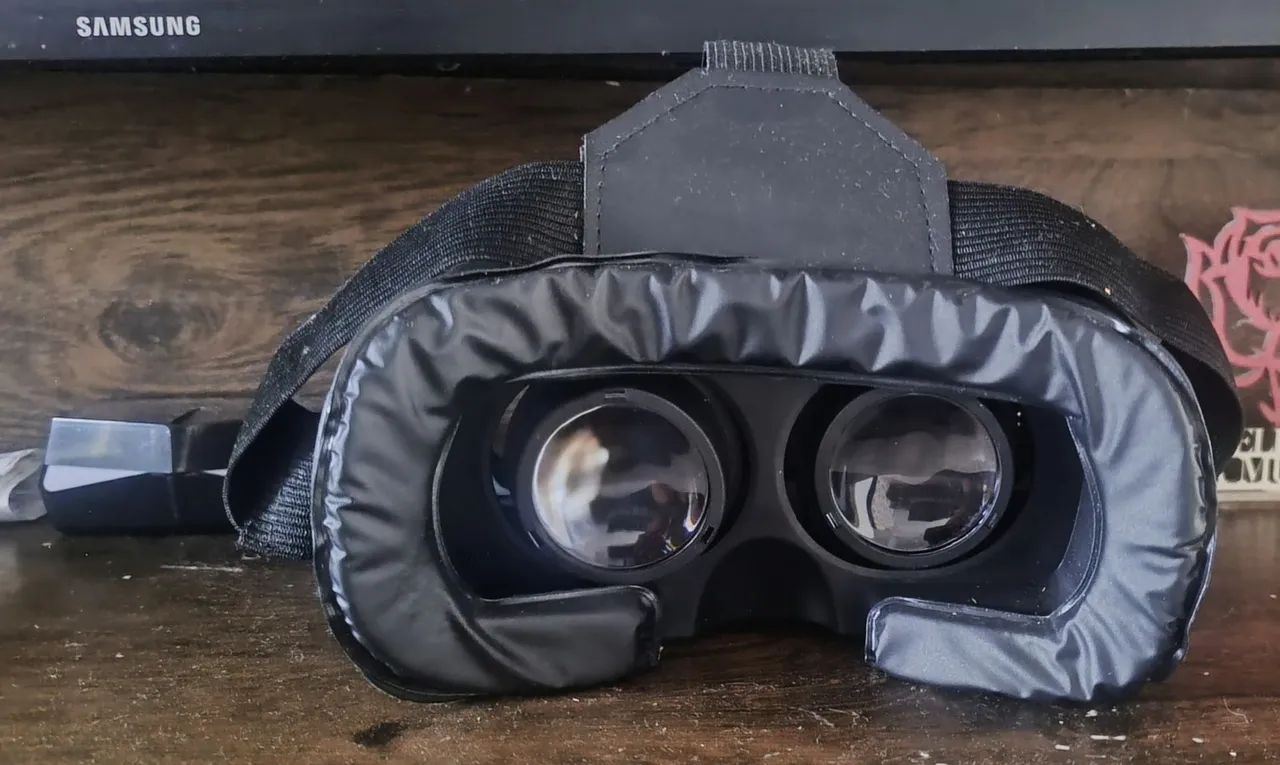 Óculos de realidade virtual  - Foto 2