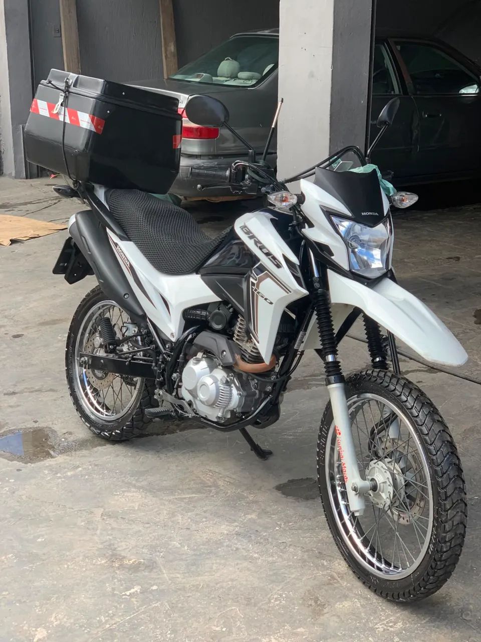 Bros 160