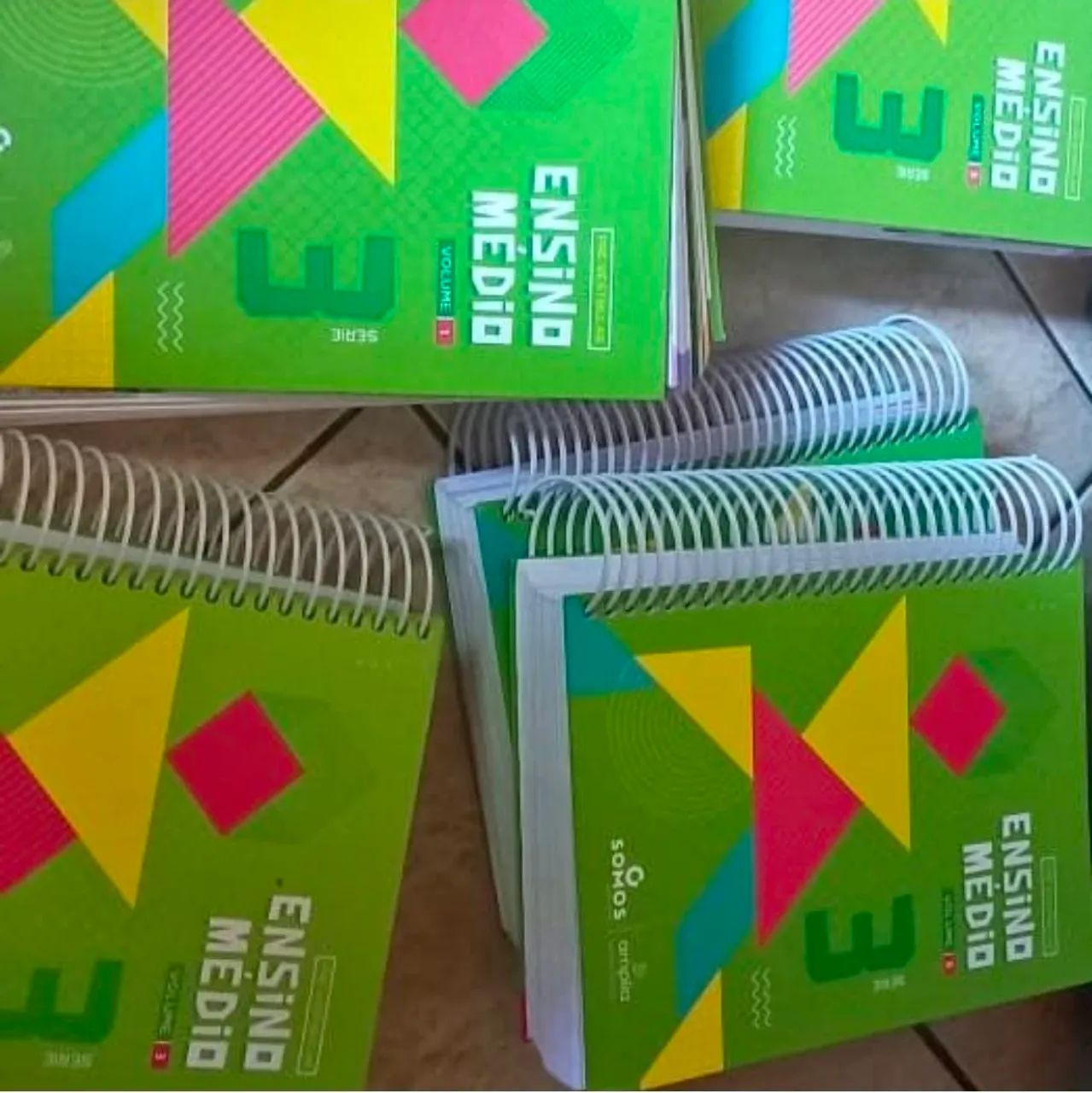 Apostilas - Colégio Elite - Pré Vestibular -  3 ano do Ensino Médio