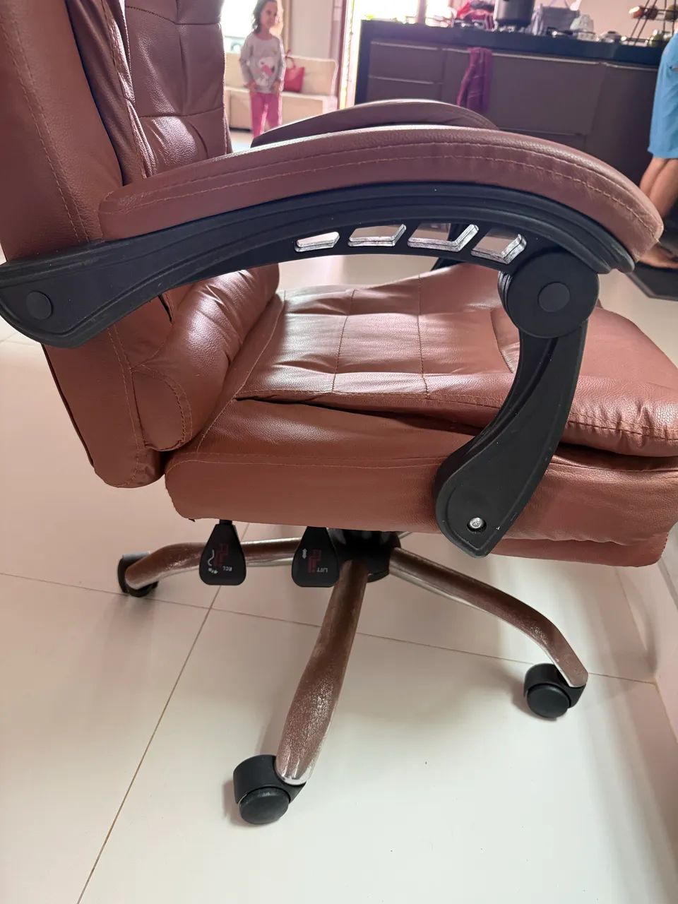Cadeira para escritório  - Foto 2