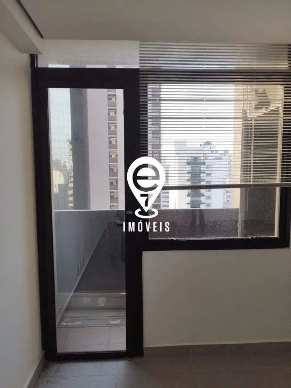 Salão Comercial para Aluguel no Itaim Bibi  39 m²