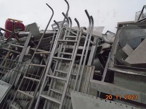 Aço inox-Sucatas-10 Ton -R$. 6.00 kg