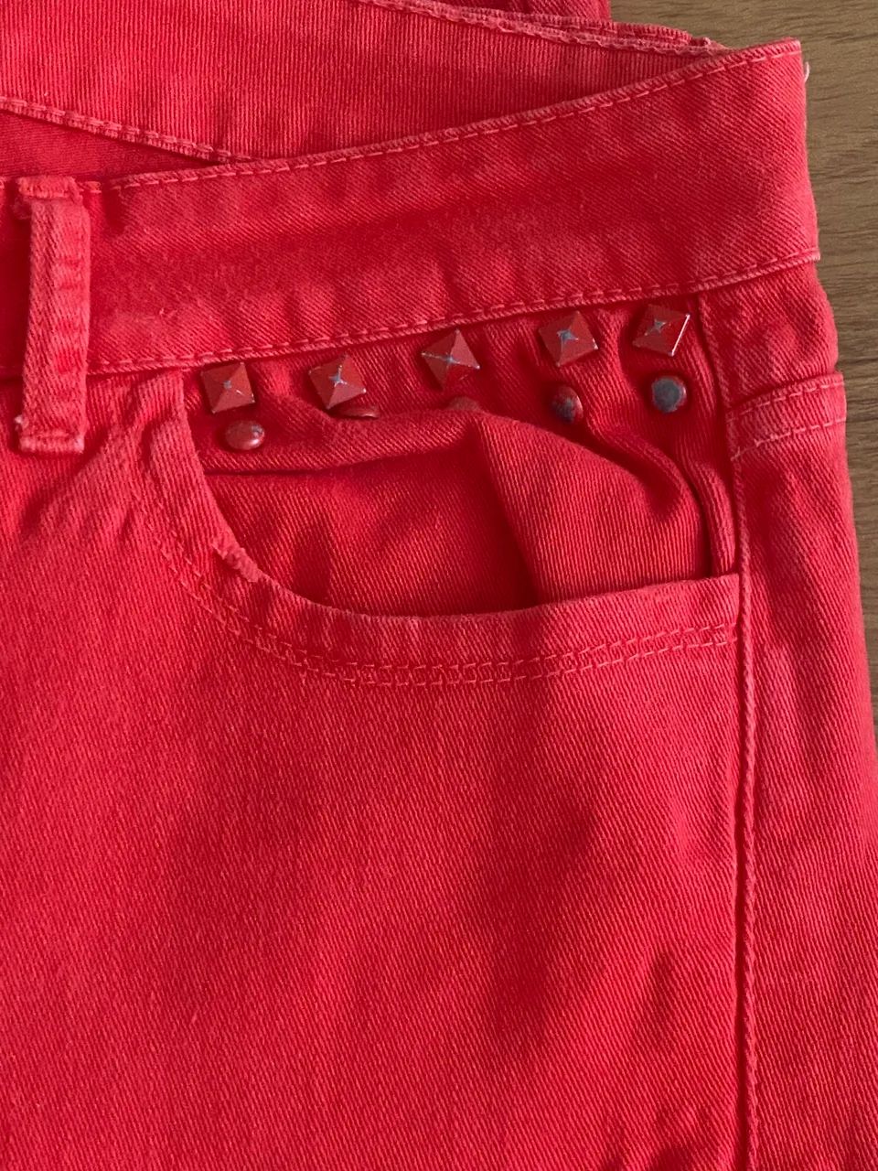 Calça le lis blanc skinny vermelha  - Foto 2