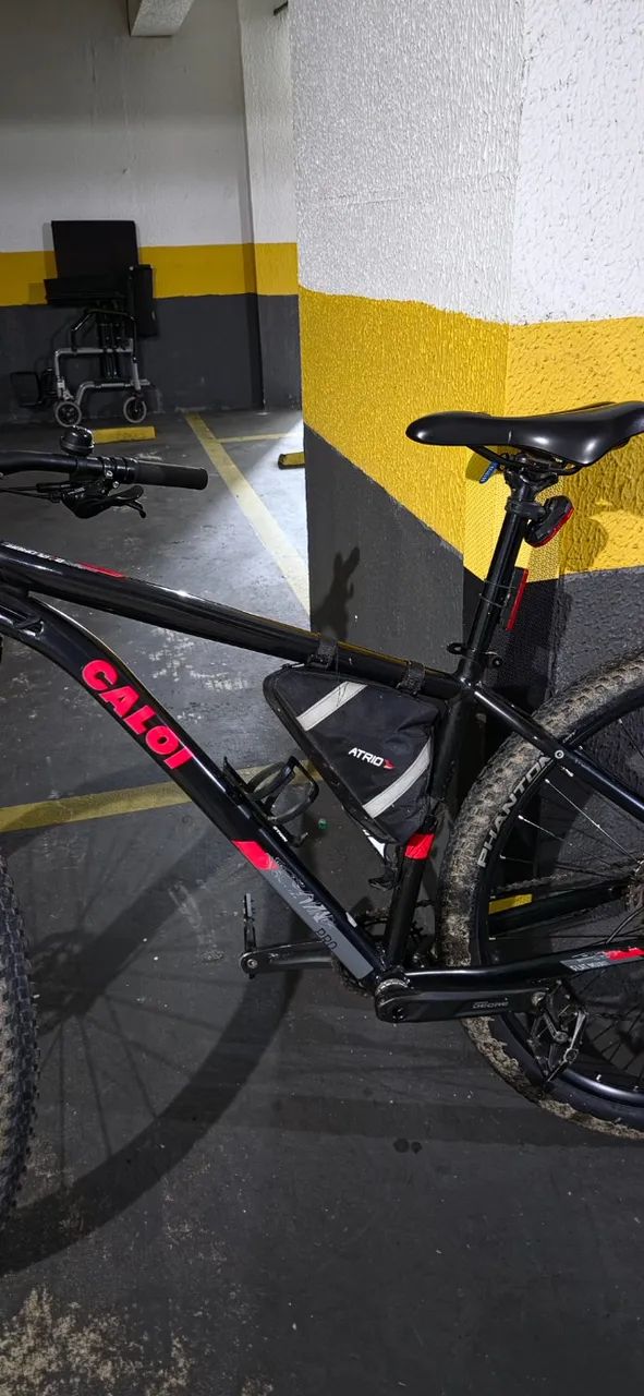 Bicicleta Caloi Explorer Pro preta  - Foto 4