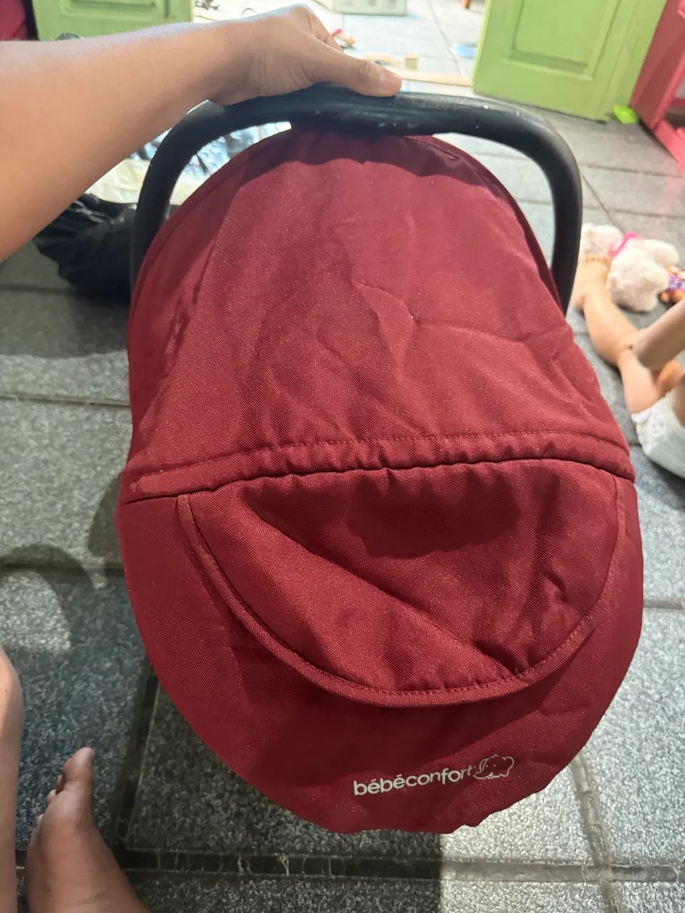 Cadeira de balanço e bebê conforto  - Foto 4