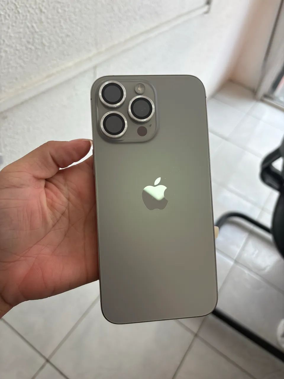 iphone 15 pro max - Foto 4