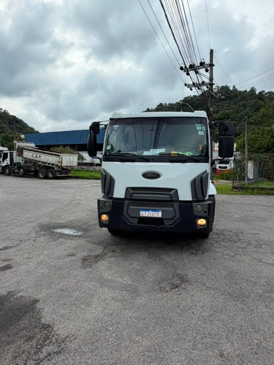 FORD CARGO 2429 2014 ? COMBINADO HIDROJATO + VÁCUO - LIMPA FOSSA - Foto 2