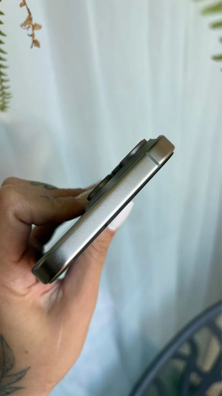 iPhone 16 pro Max 256gb - Foto 2