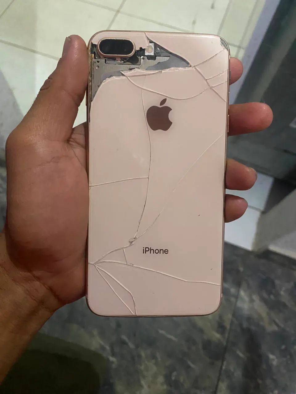 iPhone 8 Plus rose - Foto 2