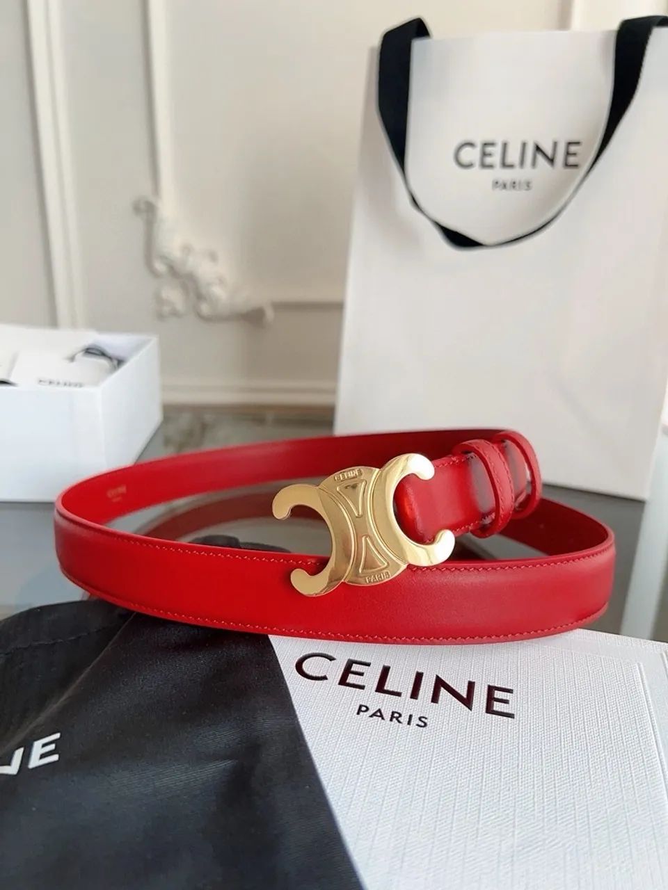 Cinto Celine Vermelho em couro  - Foto 5