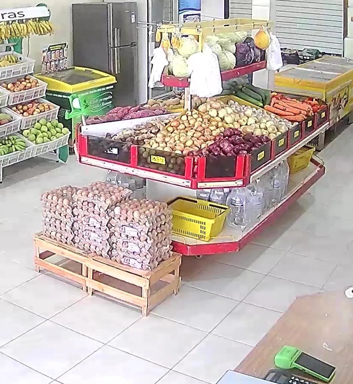 Expositor de frutas, verduras e legumes para Hortifruti *) - Foto 2