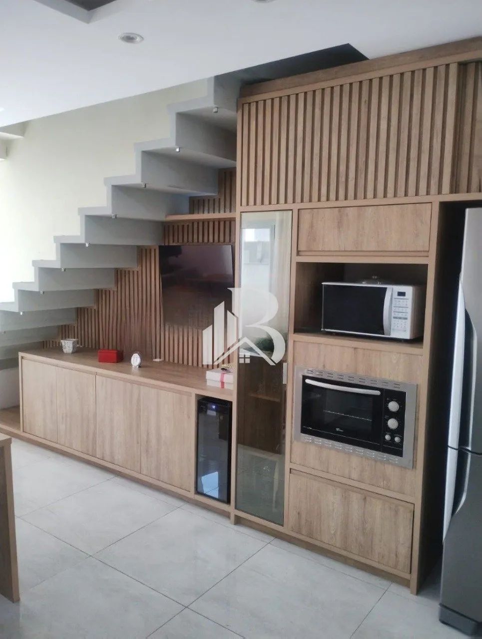 Casa com 162m, 3 quartos, 2 suítes e 2 vagas no bairro Carianos - Foto 5