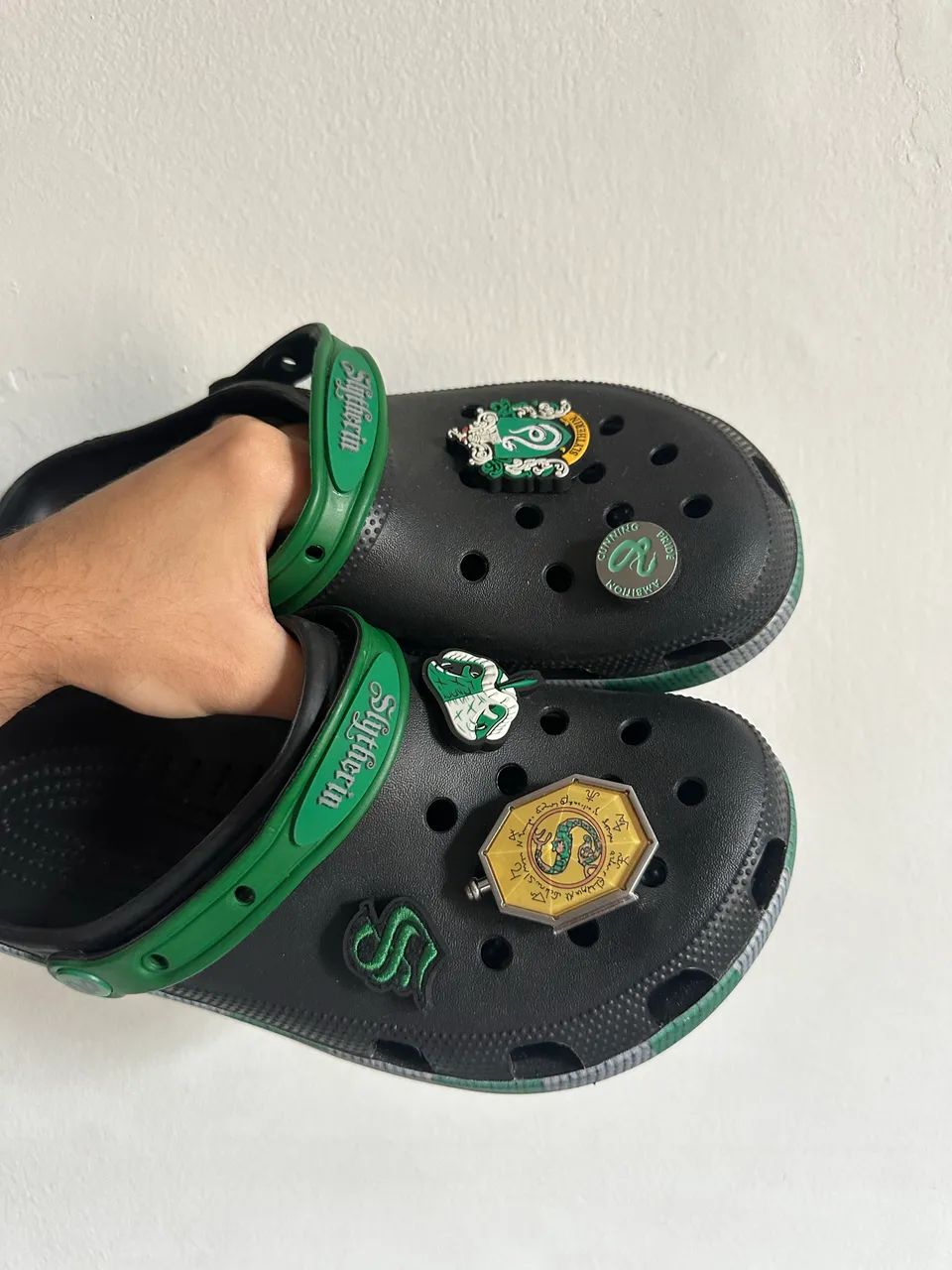 Crocs Harry Potter Sonserina - Foto 3