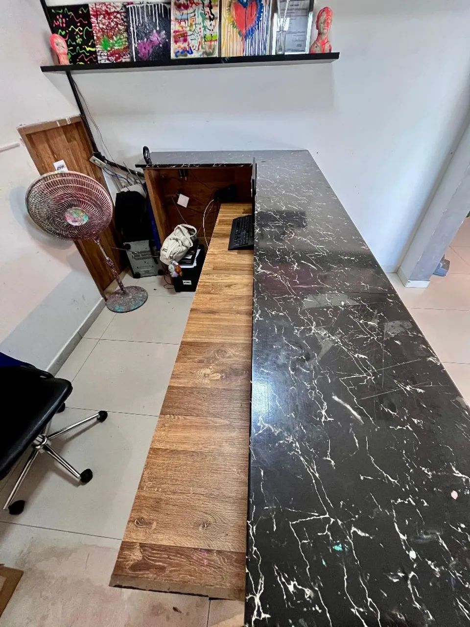 Balcão de mármore com madeira  - Foto 4