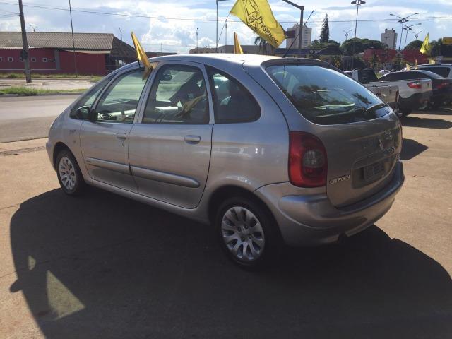 Citroën Xsara 2.0 2004 Financia 100% - Foto 3