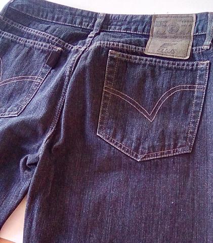 3 calças jeans número 42, Zoomp, Lee e Ellus