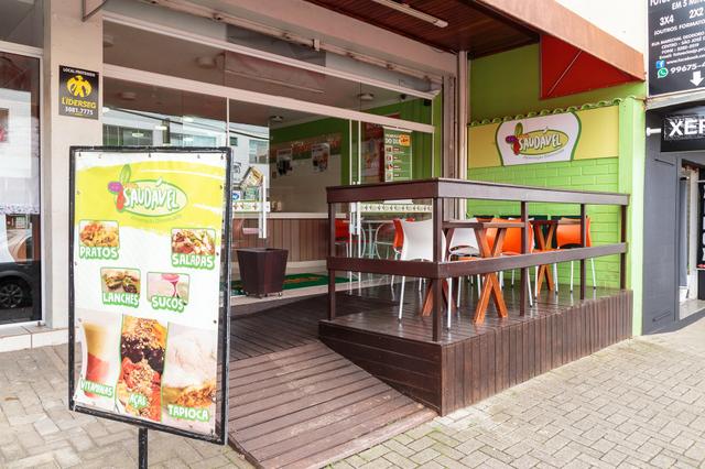 Ponto comercial; restaurante/lanchonete, Centro de São José dos Pinhais - Foto 5