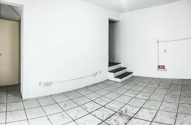 Galpão BR 116, rua Lateral, 1.000m² construído, escritório, doca, banheiro, Aluguel - Foto 3
