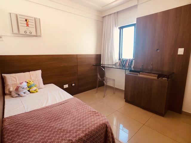 Apartamento impecável em Olinda 3 quartos, 1 suite e 2 vagas junto do Patteo e FMO - Foto 11