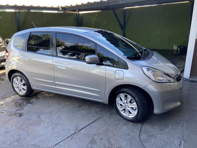 Honda Fit 2014 Lx 1.4 Automático Flex Pneus novos
