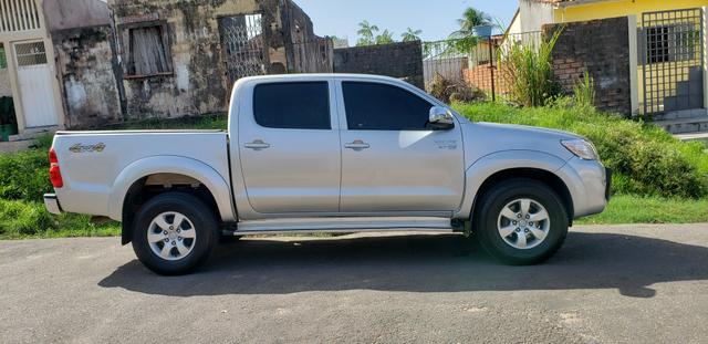 Hilux Srv 2.7 4x4 - Foto 7