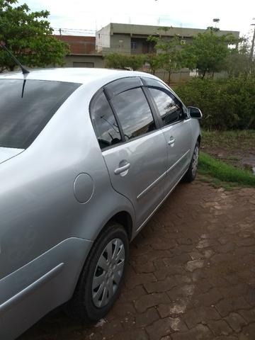 Polo sedan I-motion 2011 - Foto 6