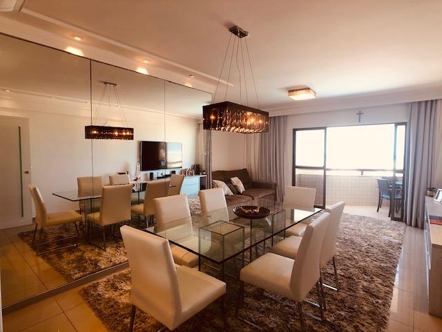 Apartamento impecável em Olinda 3 quartos, 1 suite e 2 vagas junto do Patteo e FMO