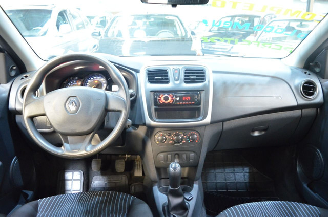 Sandero /2016 // NAO ACEITO TROCA !!ENTAR EM CONTATO COM ESTEVAN F- * - Foto 6