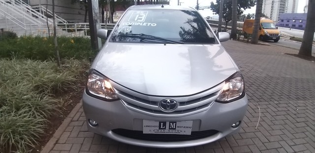 TOYOTA ETIOS SEDAN 1.5 XS