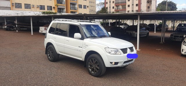 PAJERO TR4 4X4 FLEX AUTOMÁTICA 2015