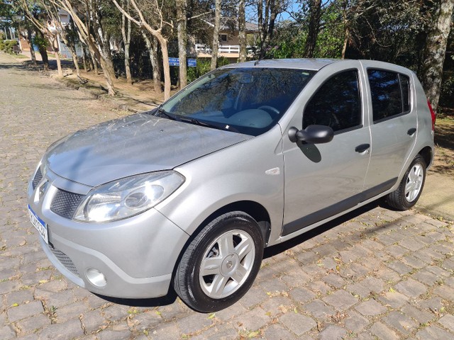 SANDERO 1.6 8V EXCELENTE