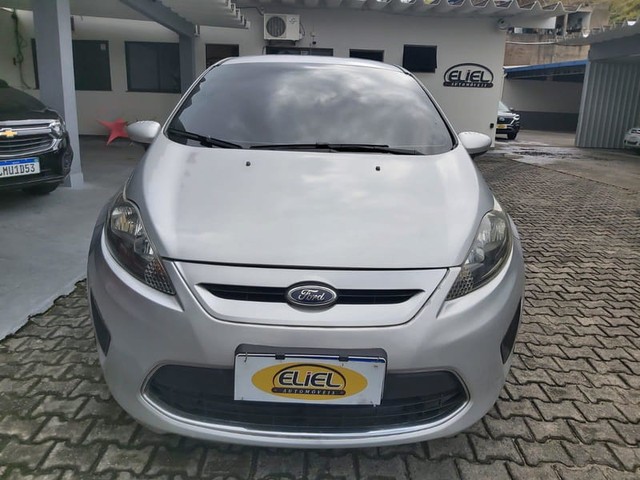 FORD FIESTA SE HA