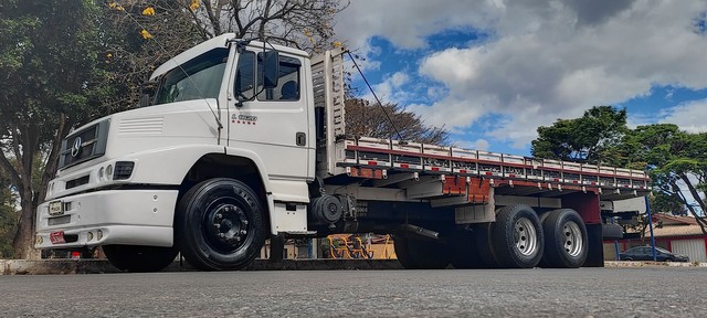 VENDO CAMINHÃO 1620