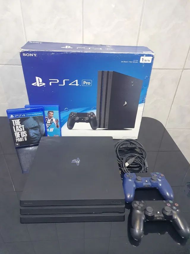 Playstation 4 Pro - Penha, São Paulo