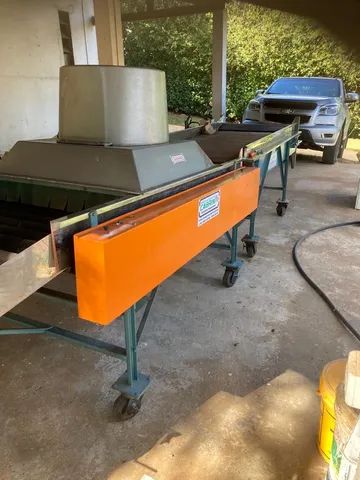 Selecionadora de tomates Cabrini