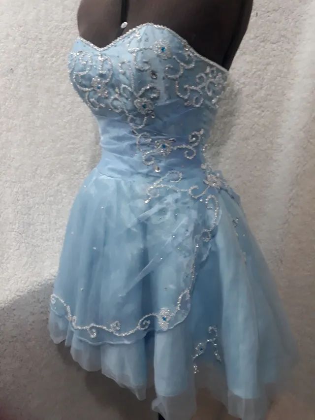Vestido Tomara que caia curto azul bebê - Foto 3