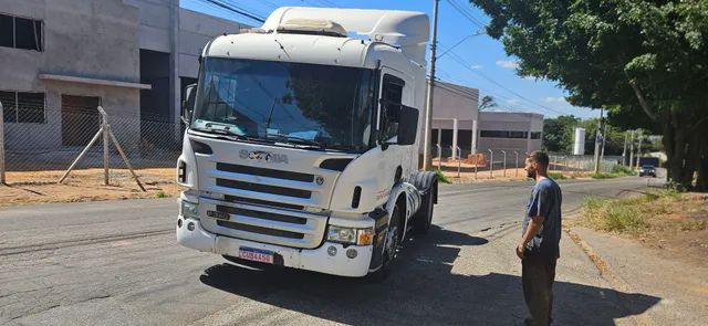 Scania p340 2010 ( motor e cambio zero )troconpor caminhão truck bau - Foto 3