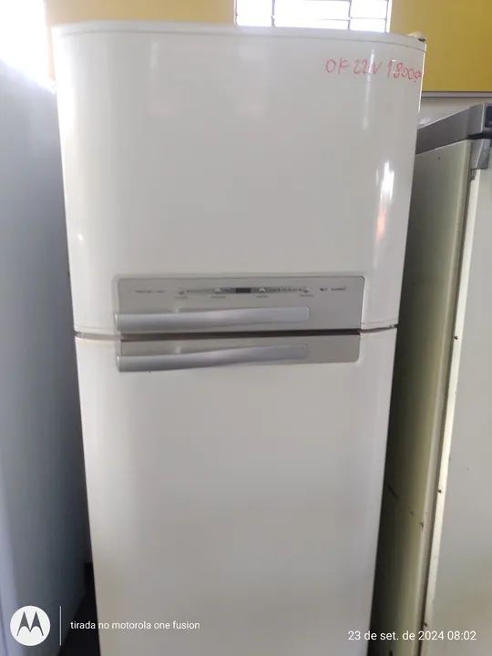 REFRIGERADOR ELECTROLUX DF 46 220V