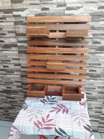 porta plantas de madeira decorado - Foto 4
