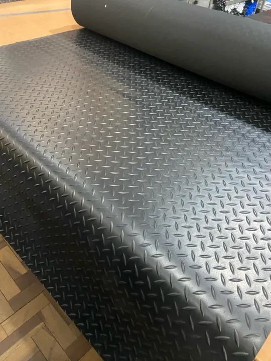 Piso emborrachado estria 3 mm 1.00 L - Foto 5