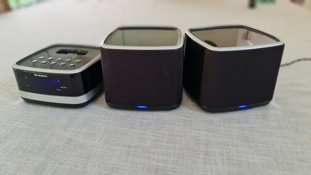 Mini System Brookstone iDesign Stack. Aparelhos de Som Santa