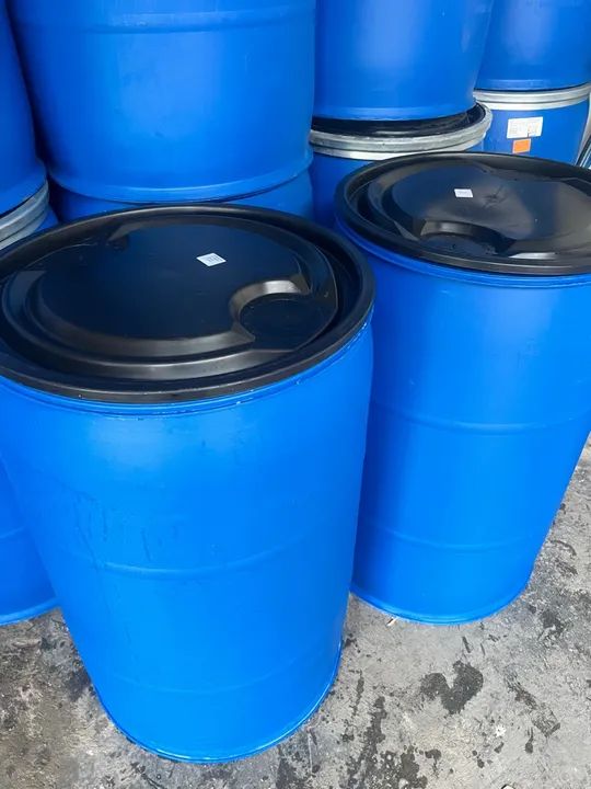 Bombona 200 litros com tampa e braçadeira - Foto 2