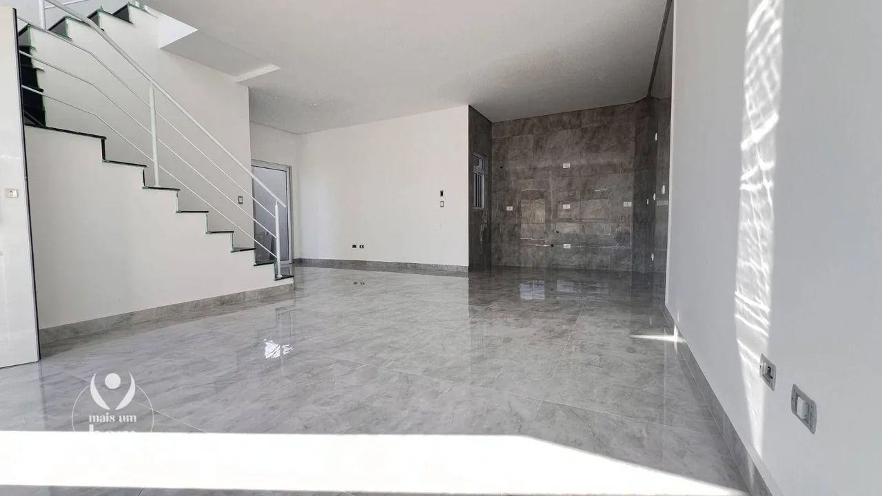 Sobrado em condomínio fechado, 3 Quartos, suíte, terraço com churrasqueira e 1 vaga a vend - Foto 3